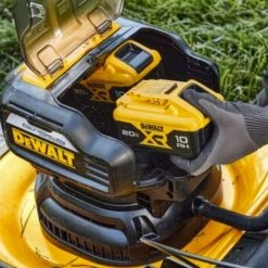 DeWalt 2X20V MAX* XR Brushless Cordless 21-1/2 in. Rear Wheel Drive Self-Propelled Mower Kit -Lawn & Garden shop 13951605 6 1