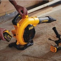 DeWalt Flexvolt 60V Max Handheld Blower Kit -Lawn & Garden shop 13951636 2 1