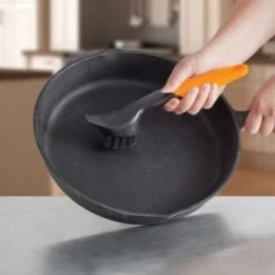 MR BAR-B-Q Cast Iron Scrub Brush -Lawn & Garden shop 58010133 1