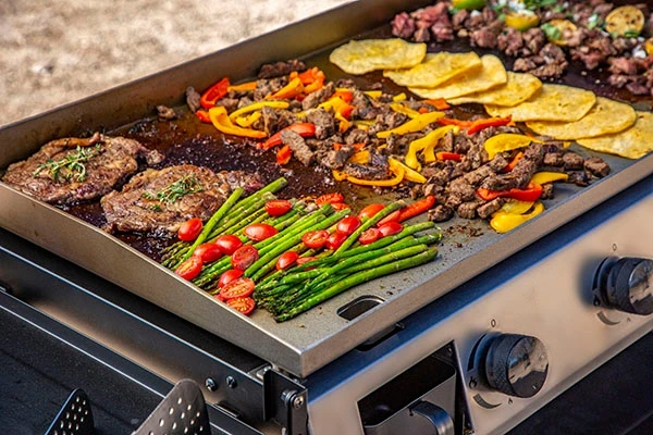 Pit Boss 4 Burner Deluxe Griddle - Flat Top Grill with Foldable Side Shelf Pit Boss 4 Burner Deluxe Griddle - Flat Top Grill with Foldable Side Shelf -Lawn & Garden shop 62370092 3 1