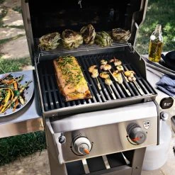 Weber Spirit II E-210 Black 2-Burner Gas Grill -Lawn & Garden shop lifestyle 1024x768 2b food 2