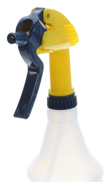 Zep 32 oz. Professional Spray Bottle Zep 32 oz. Professional Spray Bottle -Lawn & Garden shop upclose